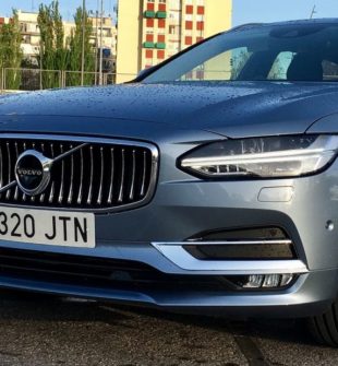 Volvo - Sikkerhed og Innovation i Den Svenske Automobilhistorie